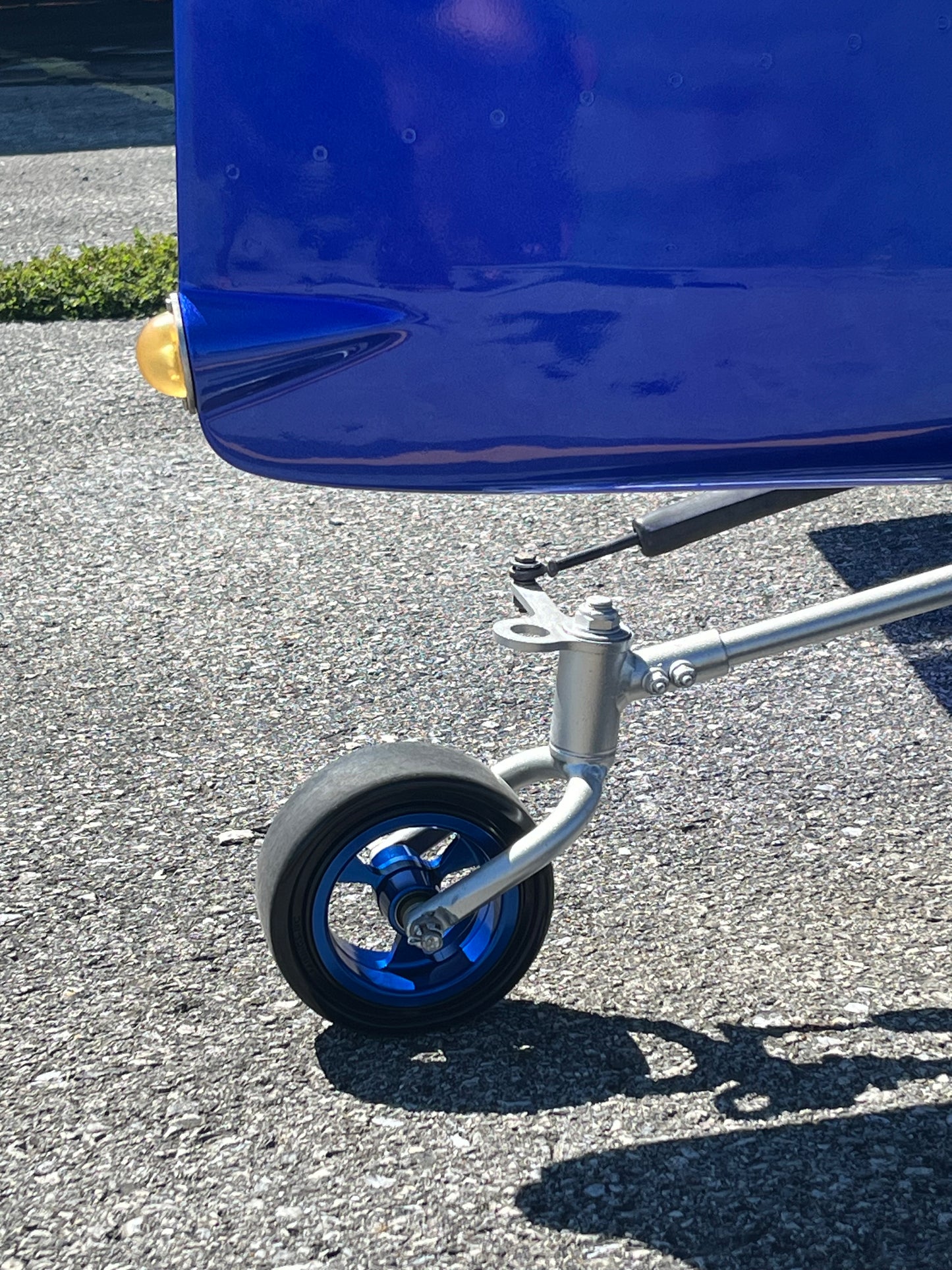 Lightweight Tailwheel aka "The Gold Standard"