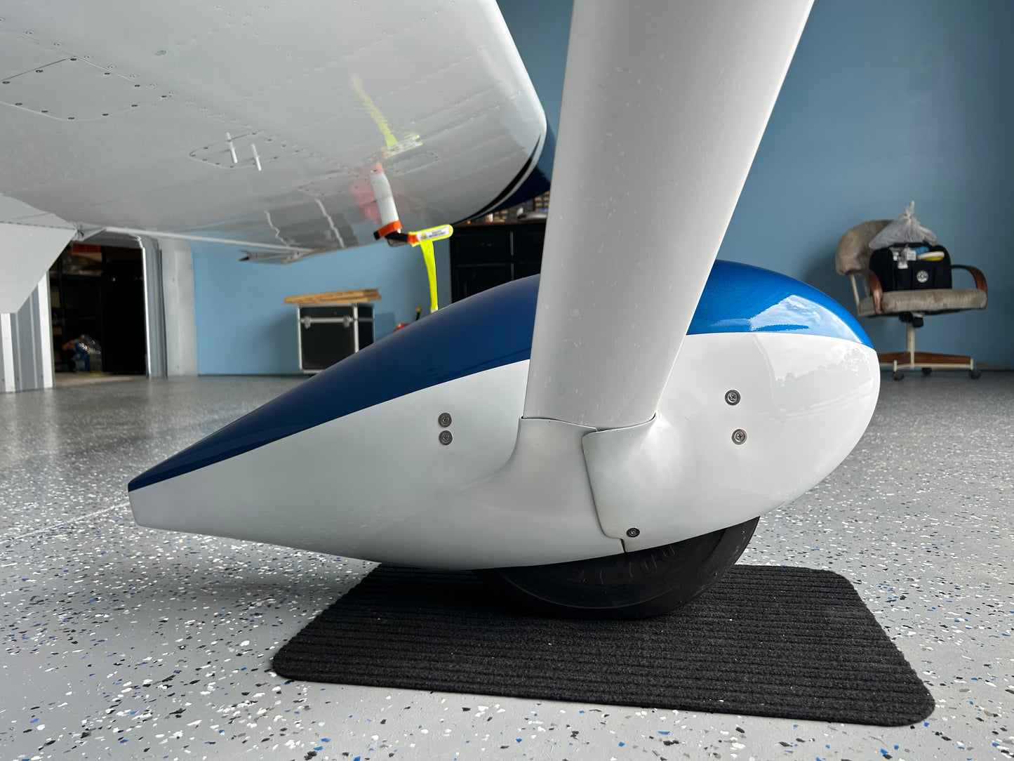 RV Lower Gear Leg Intersection Fairings (Pair)