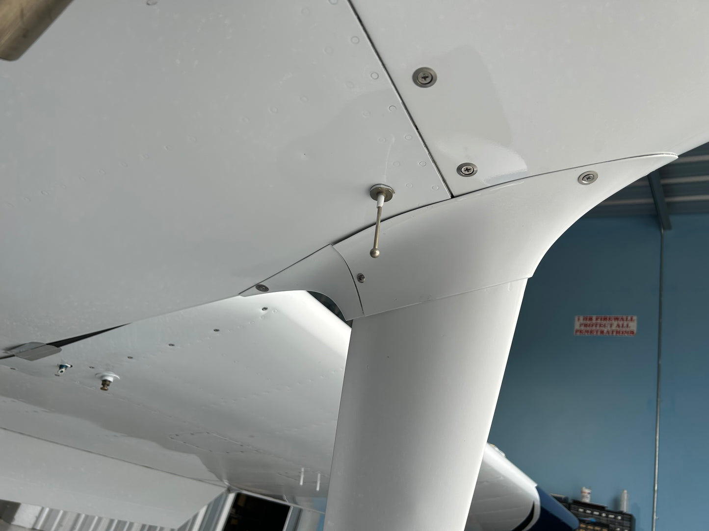 RV Upper Gear Leg Intersection Fairings (Pair)