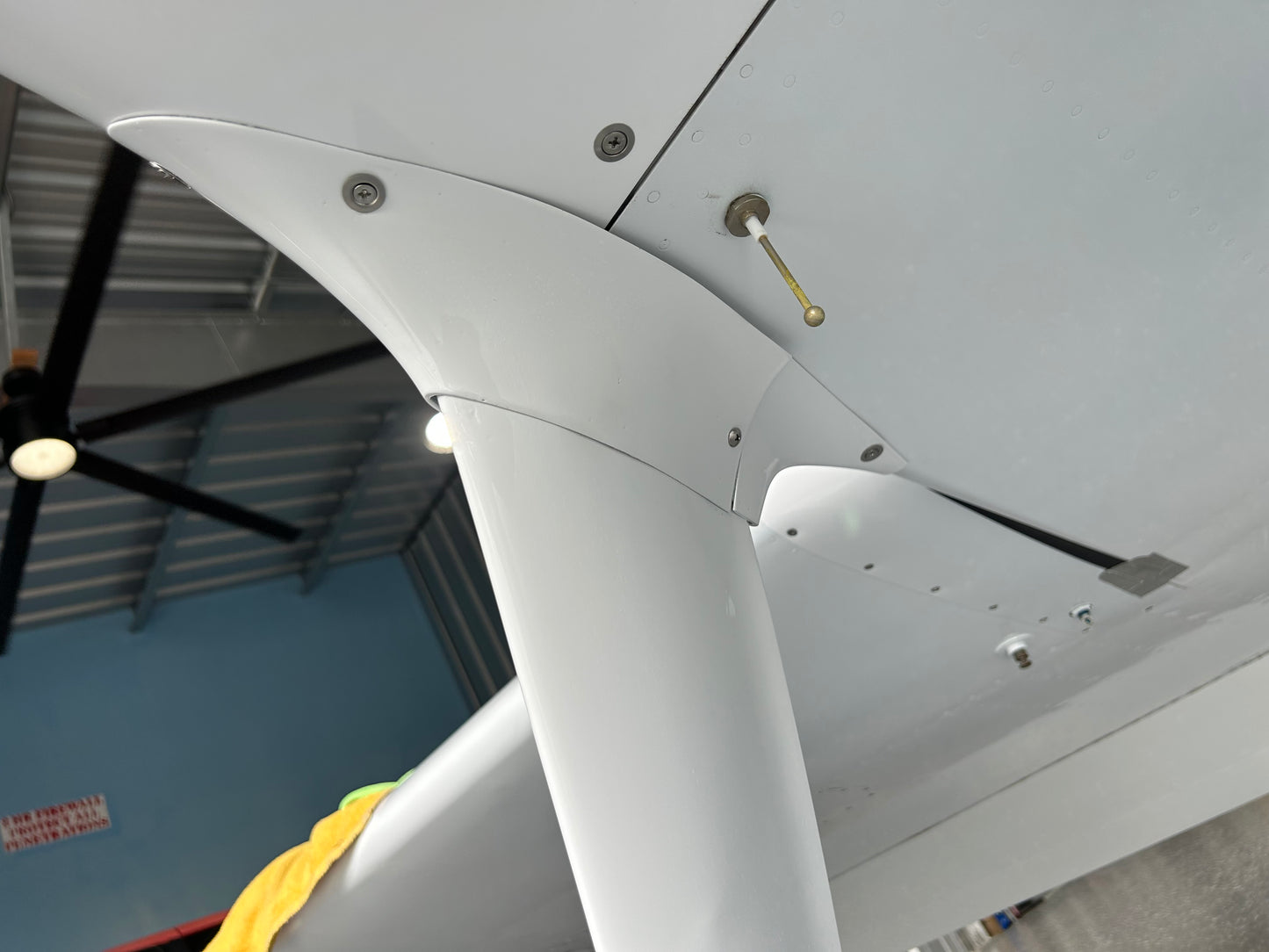 RV Upper Gear Leg Intersection Fairings (Pair)