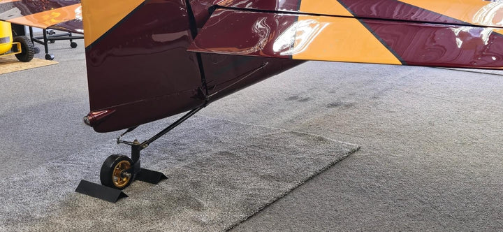 Lightweight Tailwheel aka "The Gold Standard"